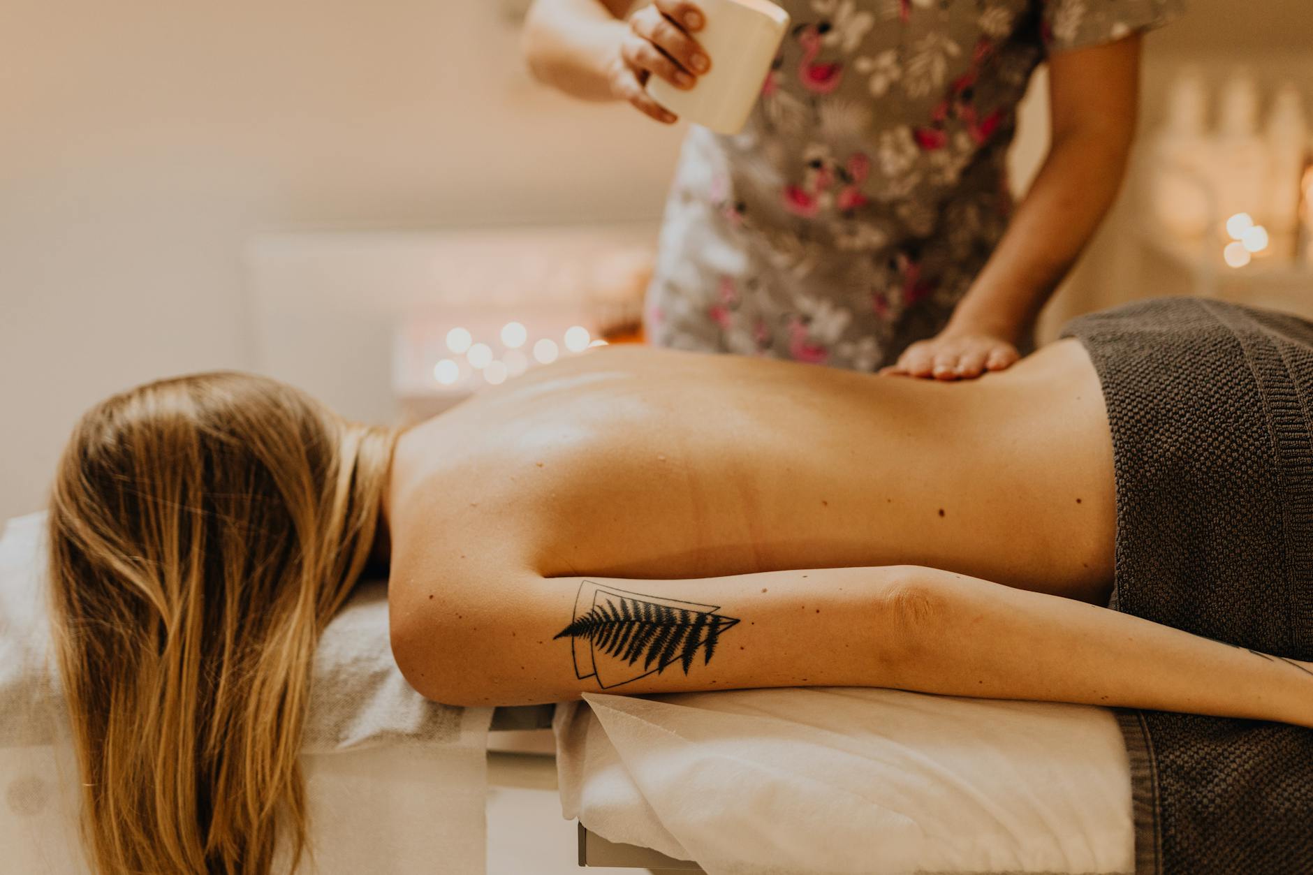 Massage drainant à Périgueux et Brantôme : relancer la circulation et retrouver légèreté